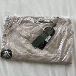 Roark Run Amok UPF 50+ Men's Short Sleeve Tee in Moonstone (Light Beige)